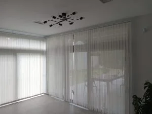 Cortinas bandas verticales en La Plata. Tela screen_blanco