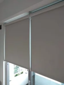 Cortinas Roller en Ushuaia, Tierra del Fuego. Black Out natural.